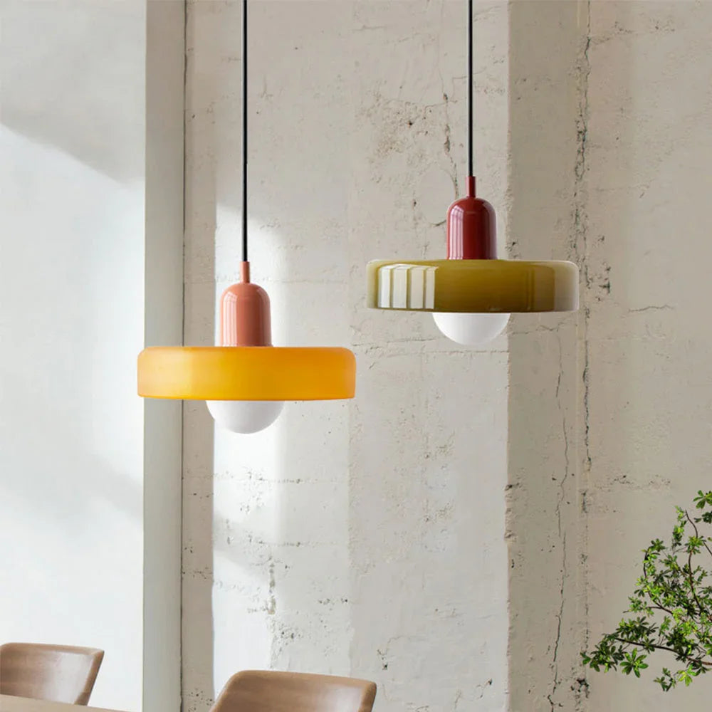 Kiki's Way | Stained Glass Pendant Light – Brass Finish, G9