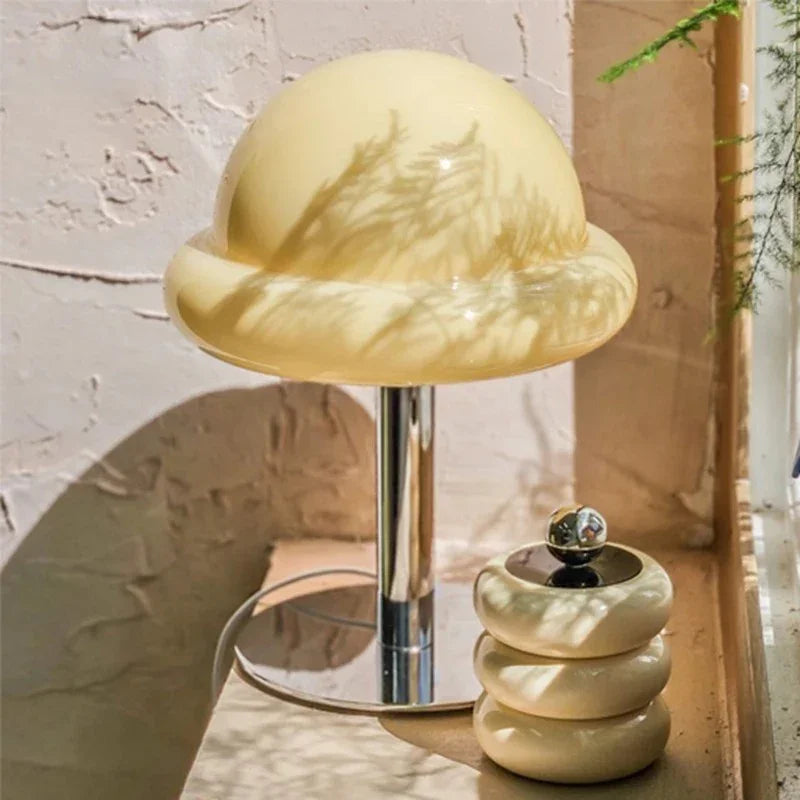 Kiki's Way | Bondi Table Lamp – Curved Glass Shade