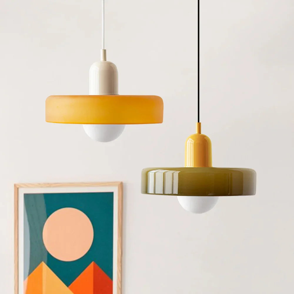 Kiki's Way | Stained Glass Pendant Light – Brass Finish, G9