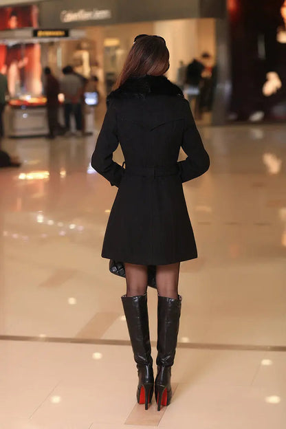 Luxurious Fur Coat for the Discerning Lady
