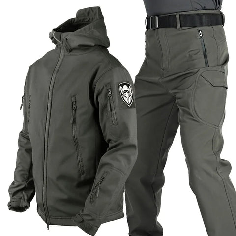 Men's Multifunctional Jacket with Fleece Lining and Zipper