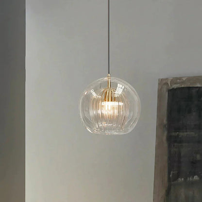 Kiki's Way | Sarah Gold Glass Globe Pendant Light – E27