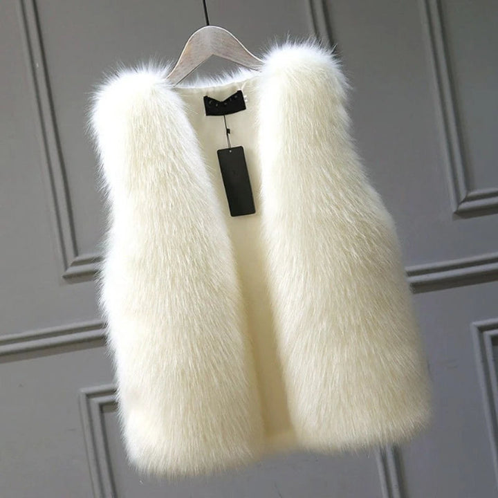 For Women, Luxury and Warmth for the Cold Seasons