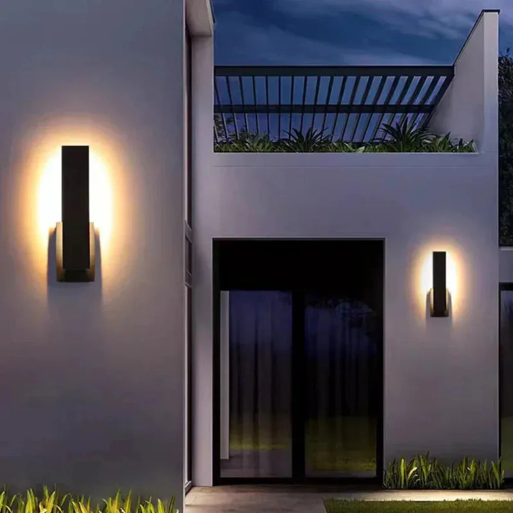 Kiki's Way | Applique Outdoor Wall Light – Aluminium, Weatherproof