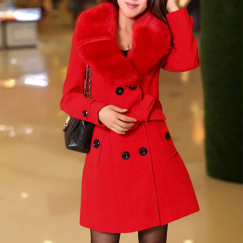 Luxurious Fur Coat for the Discerning Lady