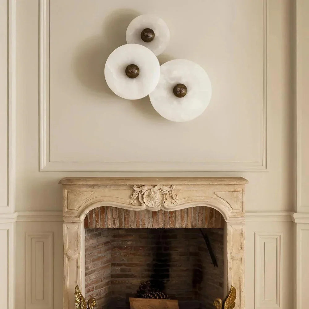Kiki's Way | Albatros Alabaster Wall Light – Round Disc