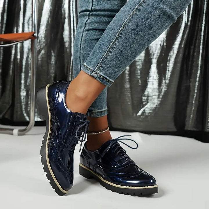Patent Leather Shoes in Oxford Style with Chunky Sole for Women