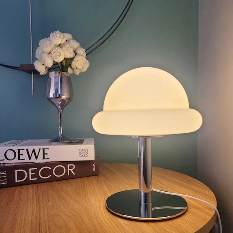 Kiki's Way | Bondi Table Lamp – Curved Glass Shade