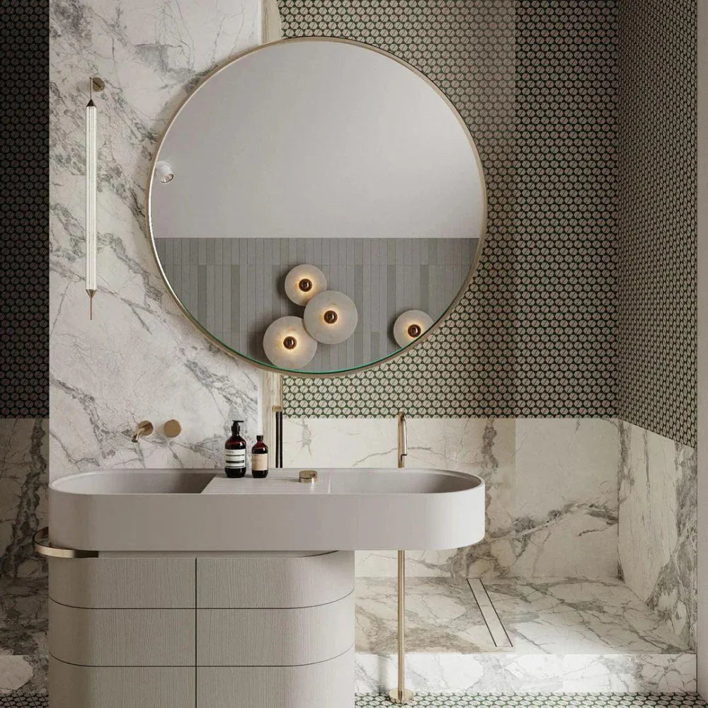 Kiki's Way | Albatros Alabaster Wall Light – Round Disc
