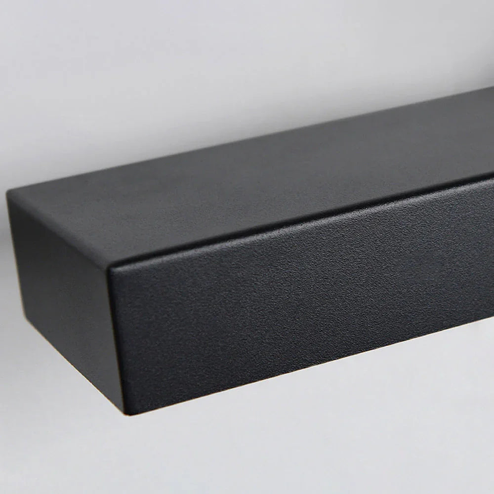 Kiki's Way | Aurora Dusk-to-Dawn Wall Light – Aluminium, IP54