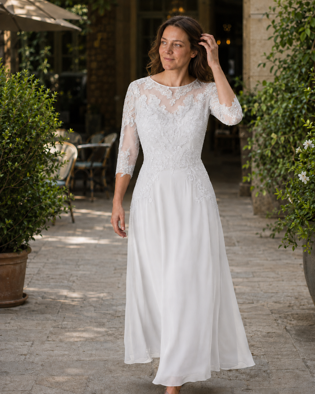 Women's Evening Dress with Lace Top and Flowing Skirt