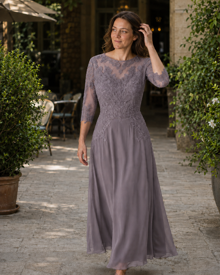 Women's Evening Dress with Lace Top and Flowing Skirt