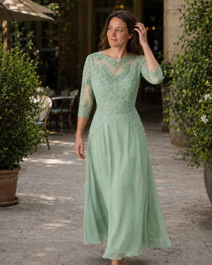 Women's Evening Dress with Lace Top and Flowing Skirt