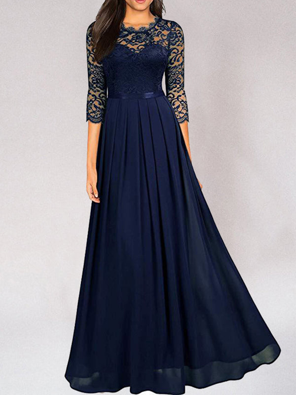Long, Elegant Bridesmaid Dress in Flowing Lace