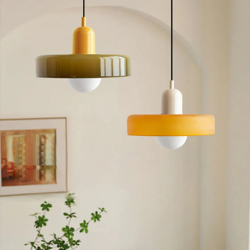 Kiki's Way | Stained Glass Pendant Light – Brass Finish, G9