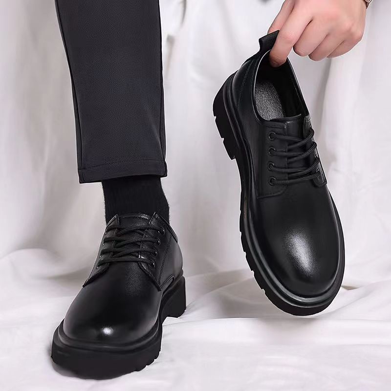 Men's Lace-Up Oxfords with Stylish Design & Elegant Look