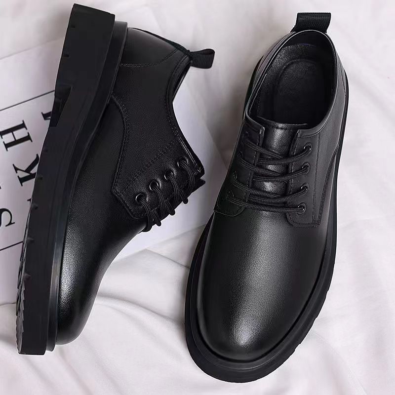 Men's Lace-Up Oxfords with Stylish Design & Elegant Look