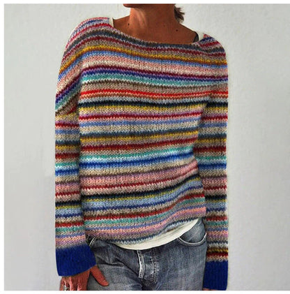 Stylish Knit Sweater with Crew Neck