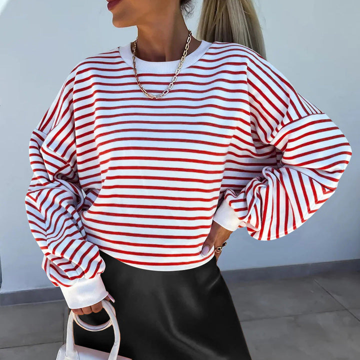 Women's Casual Striped Sweatshirt with Boxy Cut and Contrasting Trims