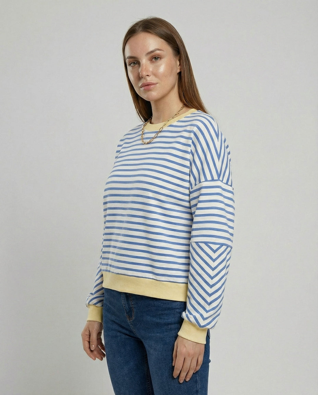 Women's Casual Striped Sweatshirt with Boxy Cut and Contrasting Trims
