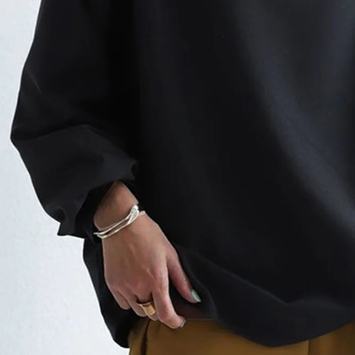 Chic Oversized Turtleneck Sweater