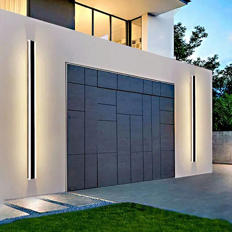 Kiki's Way | Adriel Strip Wall Light – Slim Iron Profile, IP65