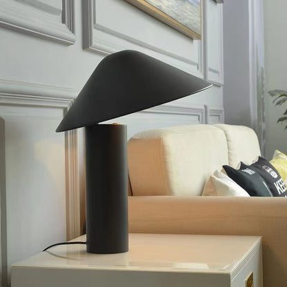 Kiki's Way | Aino Dome Table Lamp – Plated Iron