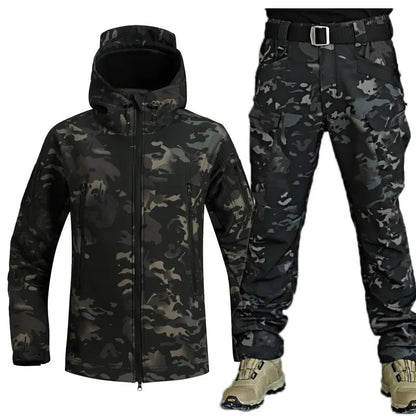 Men's Multifunctional Jacket with Fleece Lining and Zipper
