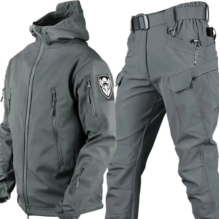 Men's Multifunctional Jacket with Fleece Lining and Zipper