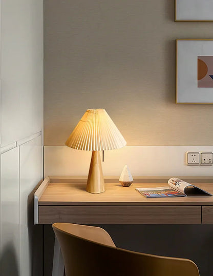 Kiki's Way | Astoria Wooden Table Lamp – Pleated Shade