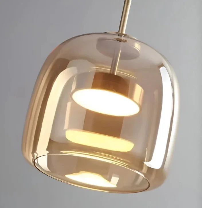 Kiki's Way | Växa Amber Glass Pendant Light – Gold Metal