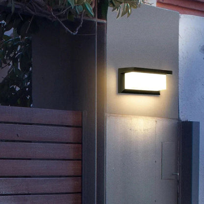 Kiki's Way | Aila Motion Sensor Wall Light – Radar Detection