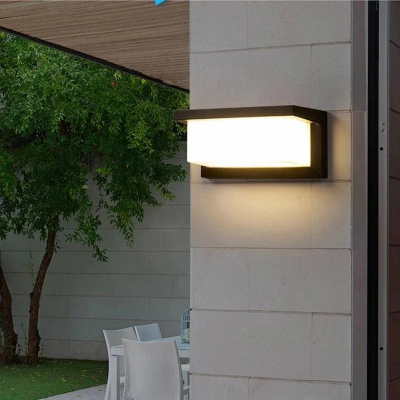 Kiki's Way | Aila Motion Sensor Wall Light – Radar Detection