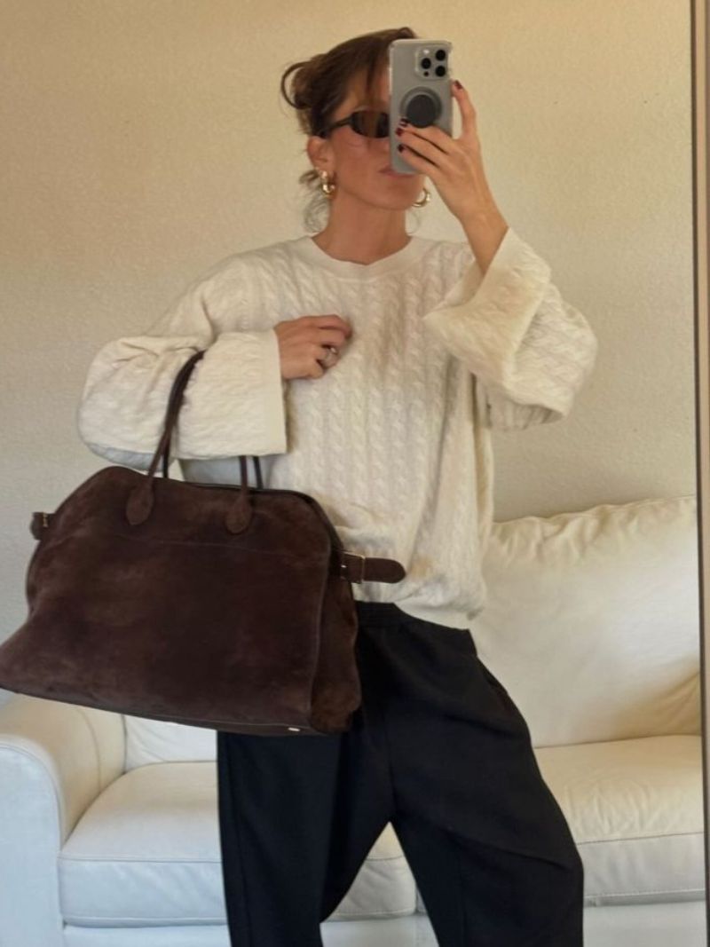 Elegant Spacious Bag