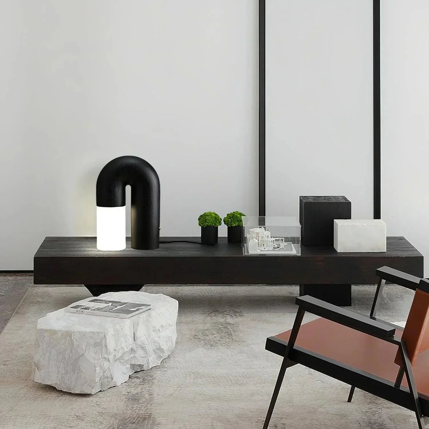 Kiki's Way | Båglampa Arched Table Lamp – Wood & Acrylic