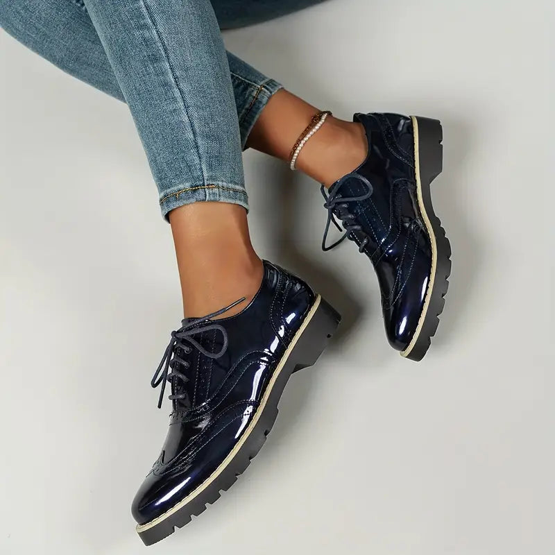 Patent Leather Shoes in Oxford Style with Chunky Sole for Women