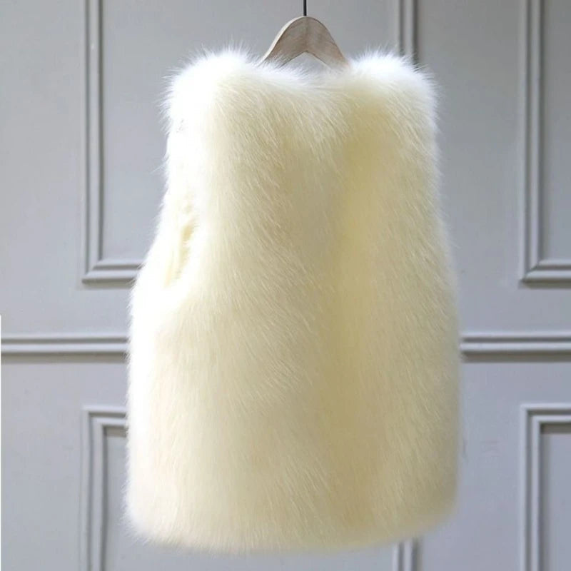 For Women, Luxury and Warmth for the Cold Seasons