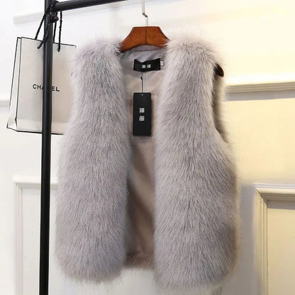For Women, Luxury and Warmth for the Cold Seasons