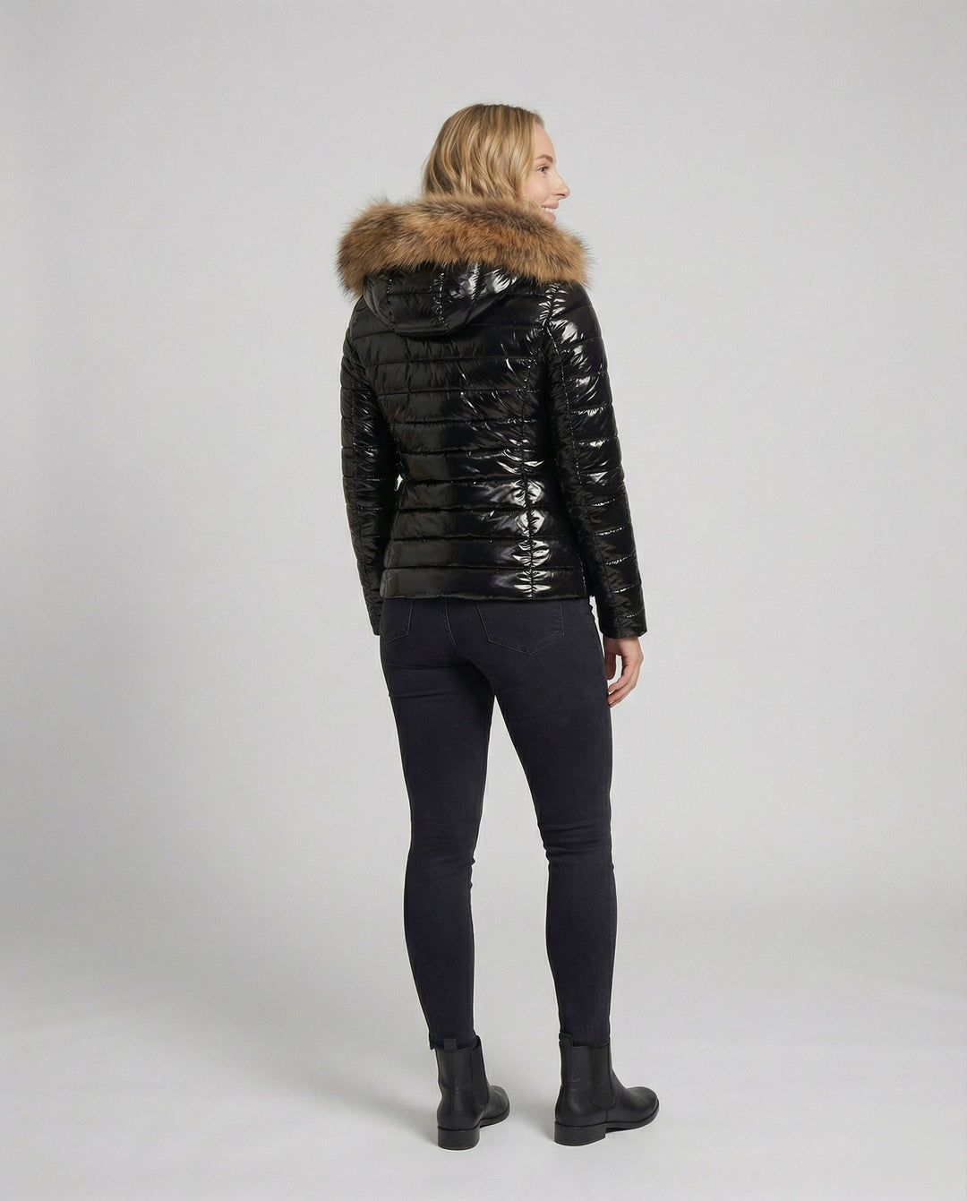 Women's Fur-Hood Puffer Coat - Winter 2024