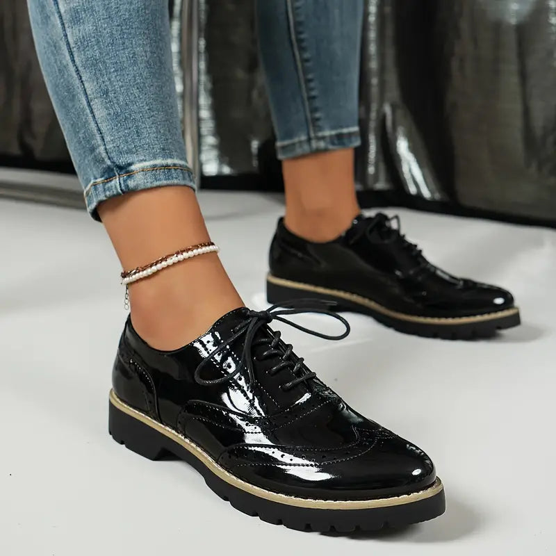 Patent Leather Shoes in Oxford Style with Chunky Sole for Women