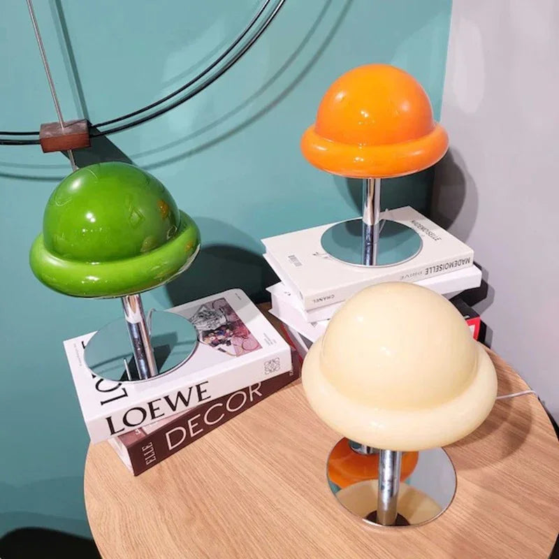 Kiki's Way | Bondi Table Lamp – Curved Glass Shade