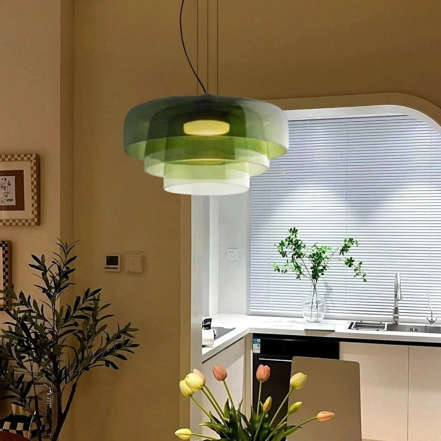 Kiki's Way | Glasstråle Glass Pendant Light – Orange, Green or Grey