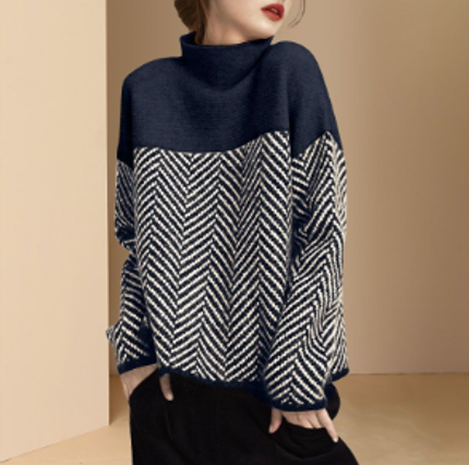 Sweater - Soft Elegant Turtleneck Sweater