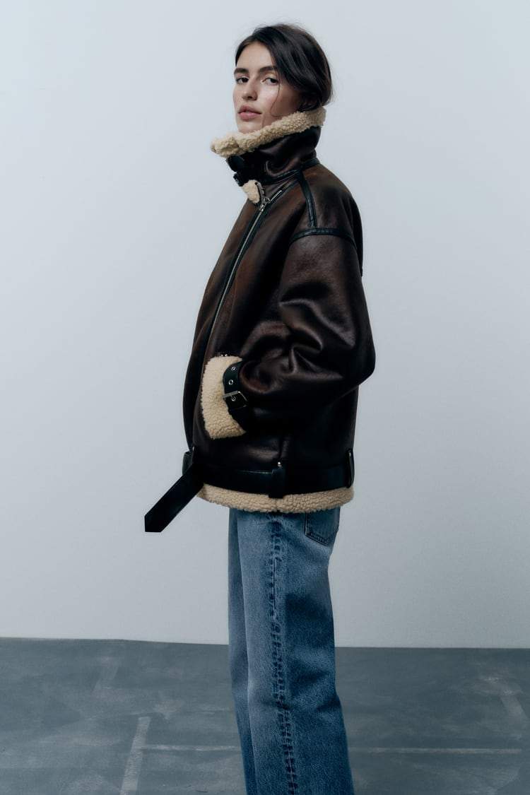 Karina - Jacket with Lapel in Synthetic Material