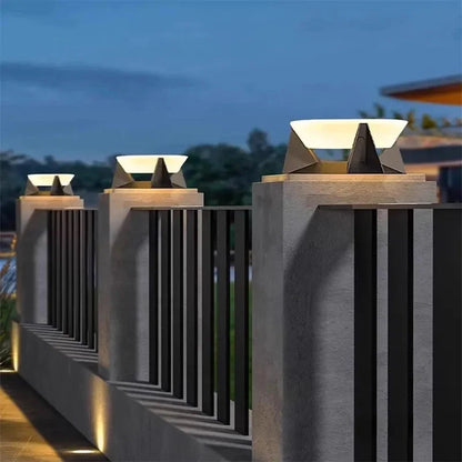 Kiki's Way | Abriella Solar Column Light – Remote Dimming, IP65