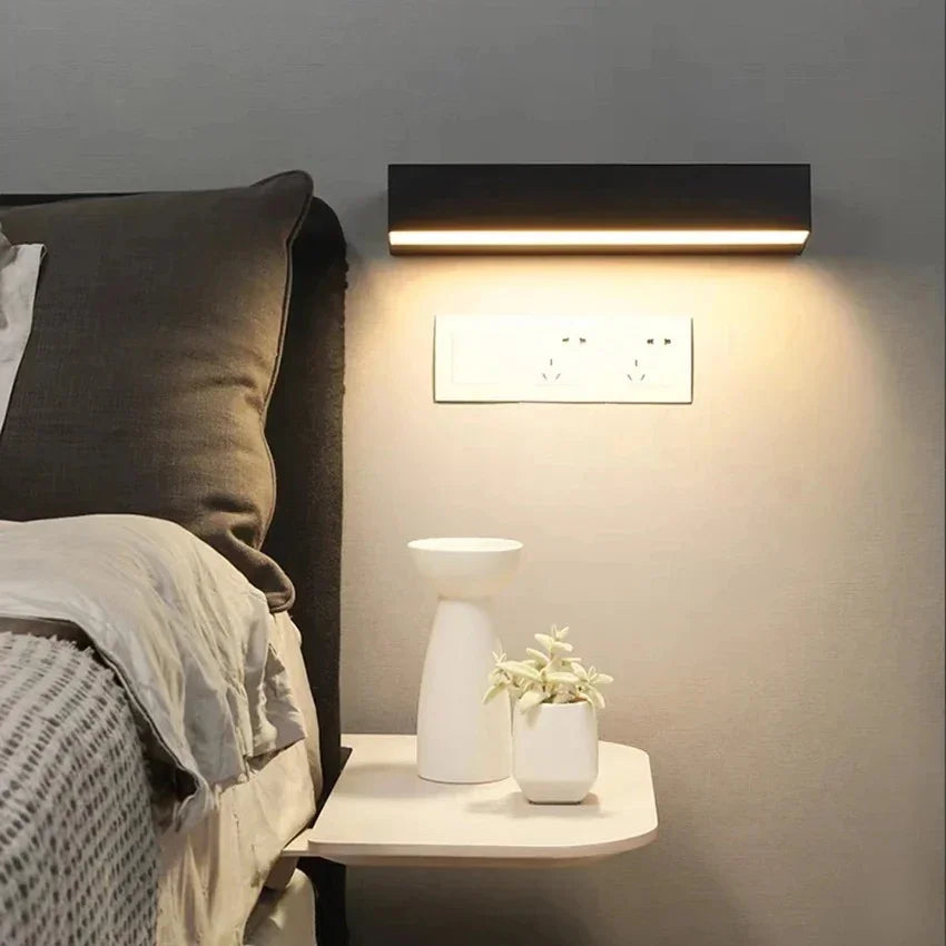Kiki's Way | Ailyn Chrome Wall Light – Aluminium Alloy, IP65