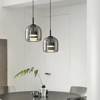 Kiki's Way | Växa Amber Glass Pendant Light – Gold Metal