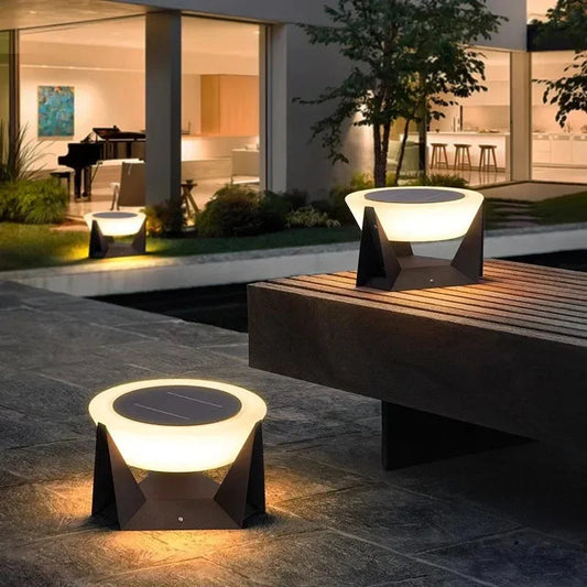 Kiki's Way | Abriella Solar Column Light – Remote Dimming, IP65