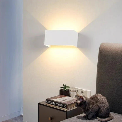 Kiki's Way | Aleia Aluminium Wall Light – 12 W or 24 W, IP65