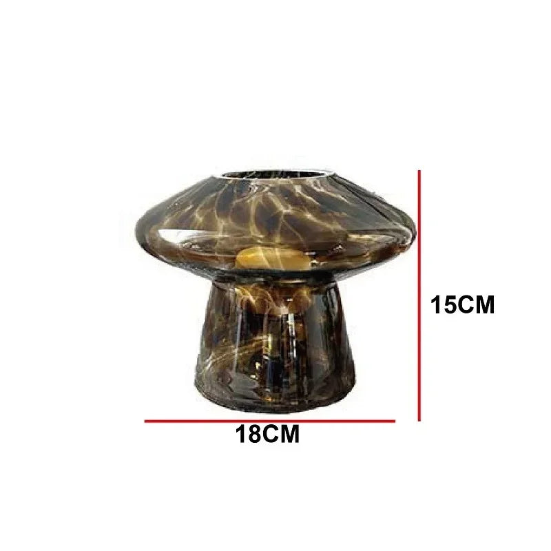 Kiki's Way | Alaia Saucer Table Lamp – Stained Glass